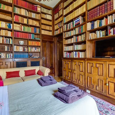Apartment Casamedeo Naples